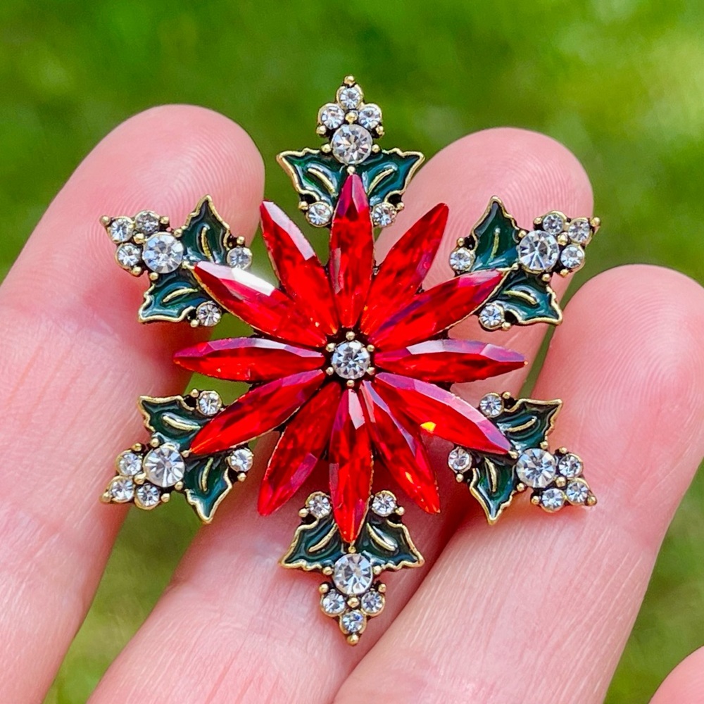 Snowflake Brooch Snowflake Pin Christmas Brooch Christmas pin